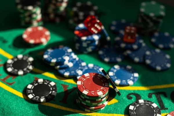 Nolimit City live dealer studio with multi-camera angles and player chat interface